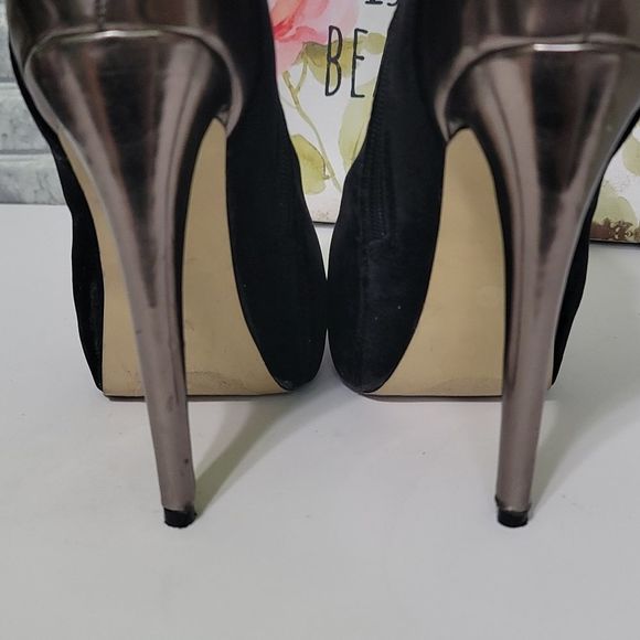 Bucco Platform Black & Gold Velvet Heeled Booties - Picture 5 of 16